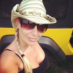 Meet your Posher, Bernadette